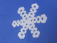 折り紙で雪の結晶.jpg